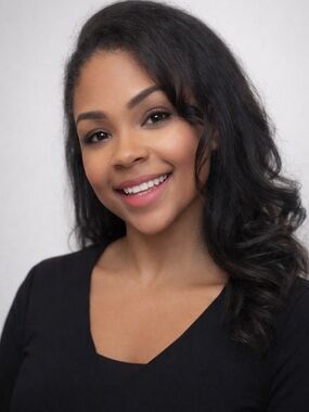 Meet your Posher, Alexandria
